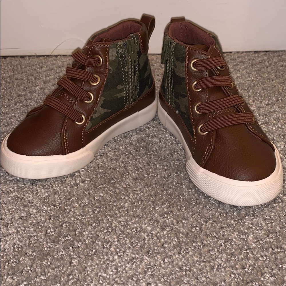 Gymboree camo boots